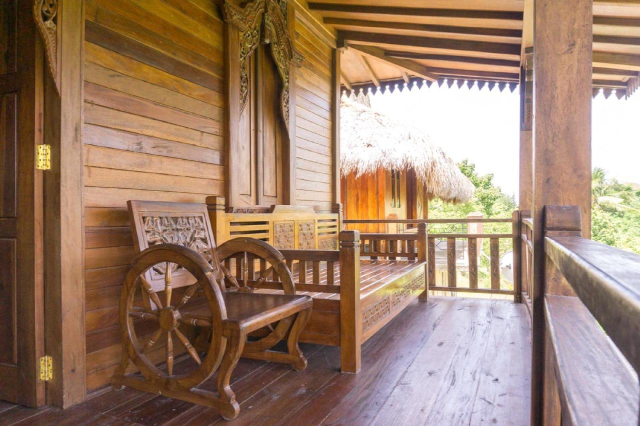Reddoorz @ Tambolaka Sumba Hotel Lokokaki Exterior photo